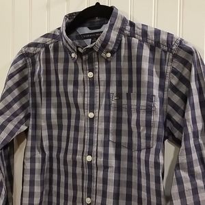 Youth Tommy Hilfiger button down, YS 8/10
